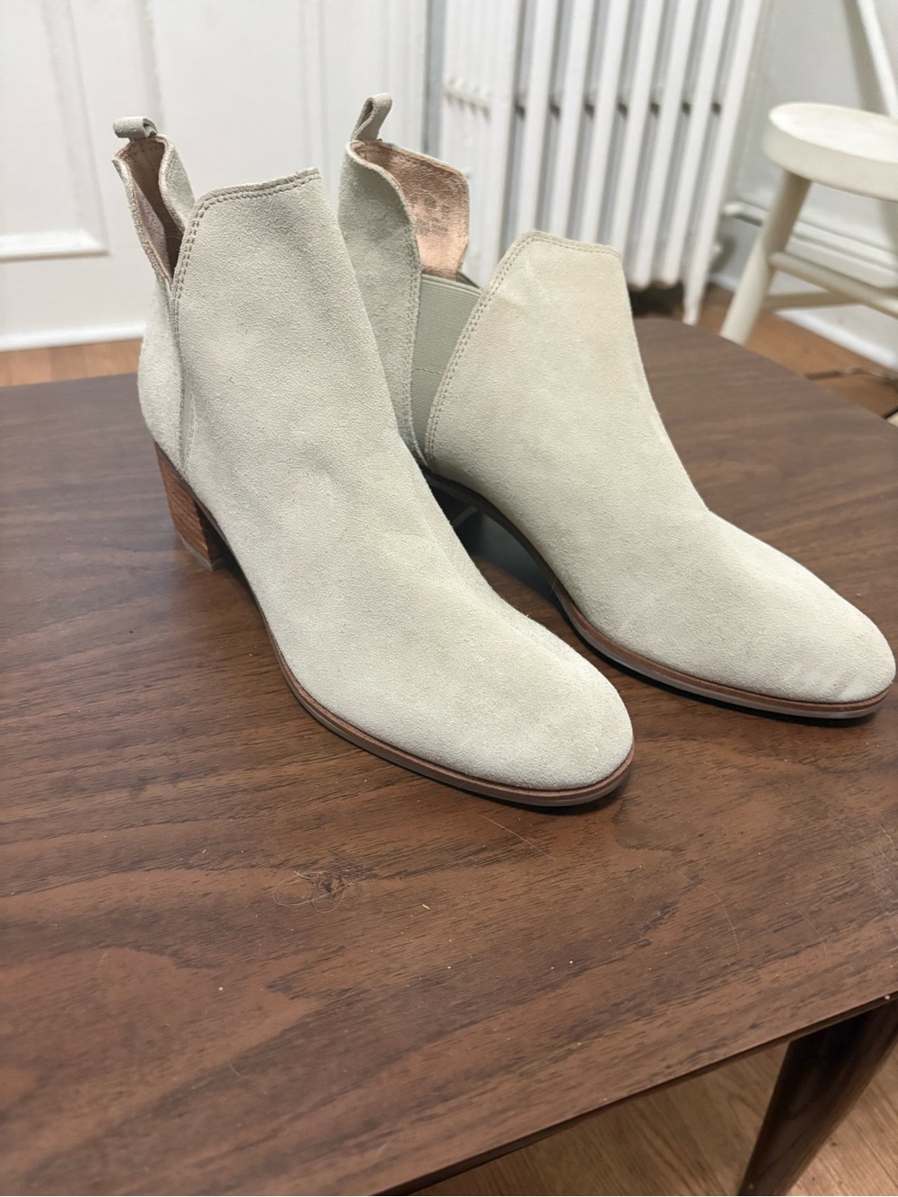 Women's Light Beige Suede Ankle Heeled Boots